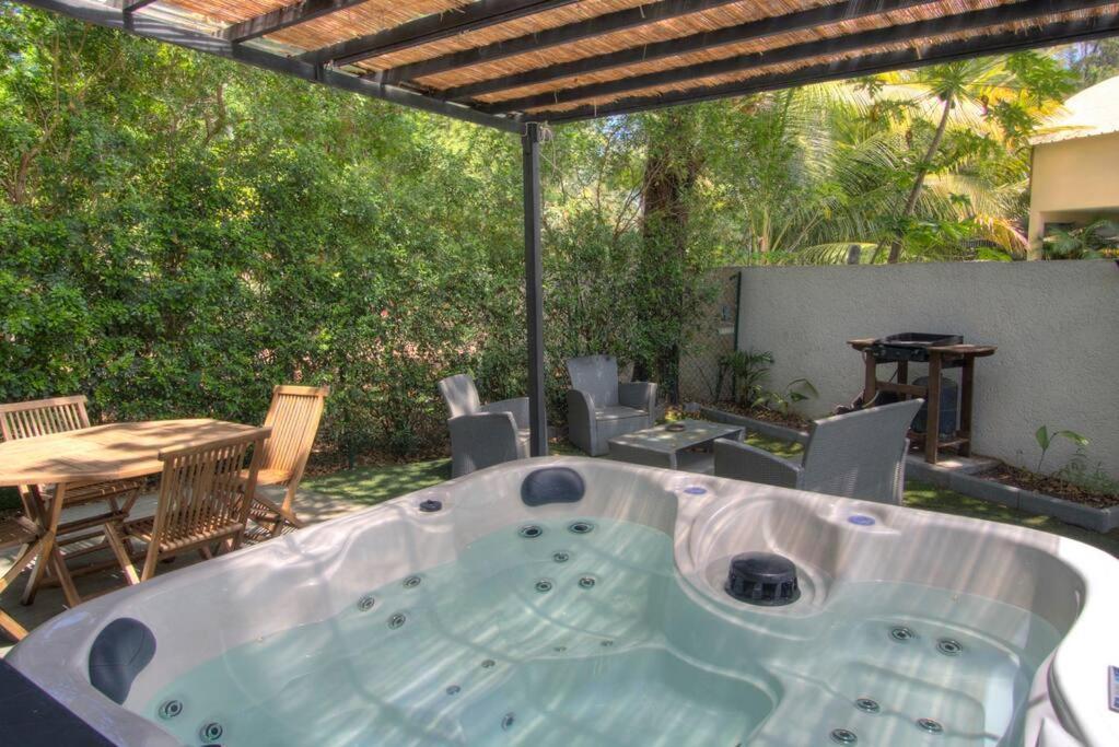 Le Grand Bleu - Jacuzzi - Apt La Saline Les Bains La Saline-Les-Bains Exterior foto